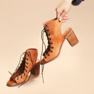Free People x Jeffrey Campbell Minimal LaceUp Heel